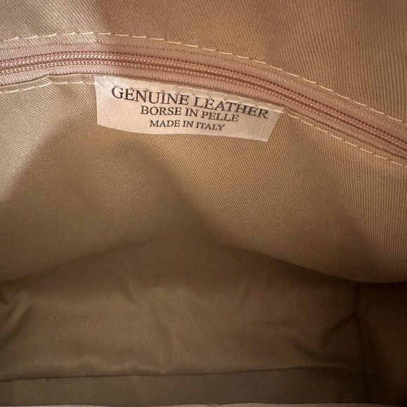 Italian Leather/Suede Crocodile Skin Style Tote, Florence, Italy - Picture 5 of 6